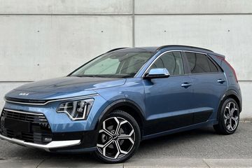 Kia Niro 1.6 GDI Hybrid Business Line