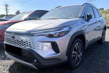 Toyota Corolla Cross Style 1.8 Hybrid