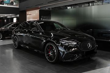 Mercedes Klasa E AMG 53 4Matic+ Hybrid