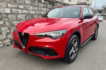 Alfa Romeo Stelvio 2.0 Turbo Sprint Q4