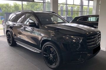 Mercedes GLS 450 4MATIC