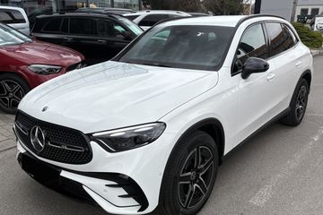 Mercedes GLC 220 d 4-Matic AMG Line