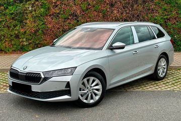 Skoda Octavia Selection 1.5 TSI mHEV DSG