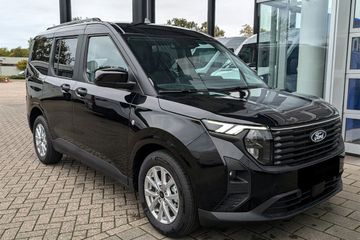 Ford Tourneo Courier Titanium A7
