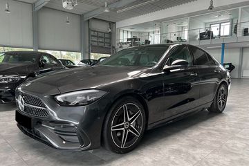 Mercedes Klasa C 200 d  AMG