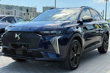 DS DS7 Performance Line 1.5 BlueHDi