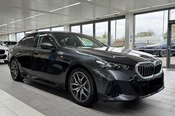 BMW Seria 5 520d xDrive M Sport