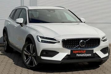 Volvo V60 Cross County Plus B5 B AWD