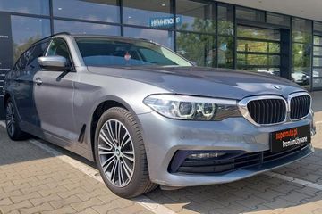 BMW Seria 5 Touring 520d xDrive Sport Line