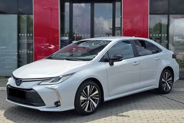 Toyota Corolla Style 1.8 Hybrid