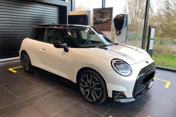 Mini Mini Cooper SE Linia John Cooper Works