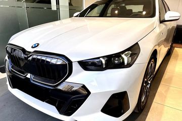 BMW Seria 5 520d xDrive M Sport