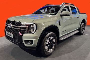 Ford Ranger Platinum PHEV A10 4x4