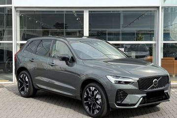 Volvo XC60 T6 Plug-In Hybrid AWD Plus Dark