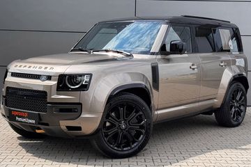Land Rover Defender 110 P635 V8 Octa