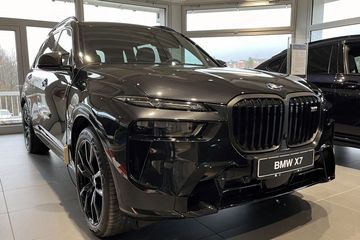 BMW X7 M60i xDrive