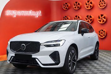 Volvo XC60 B5 AWD Ultra Dark