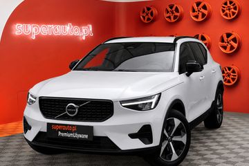 Volvo XC40 B4 B Plus Dark