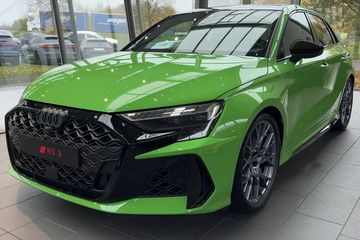 Audi A3 RS3 TFSI quattro Sportback