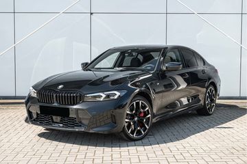 BMW Seria 3 330i xDrive M Sport