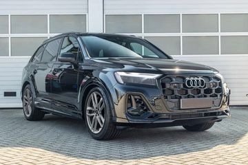 Audi Q7 55 TFSI e quattro S Line