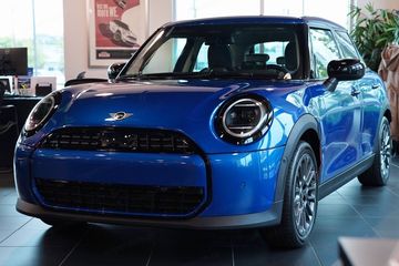Mini Mini Cooper C Linia Classic