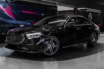 Mercedes Klasa E 300 e 4-Matic AMG