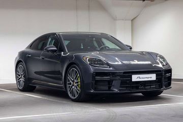 Porsche Panamera 4S E-Hybrid