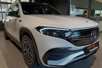 Mercedes EQB 300 4MATIC AMG Line