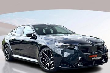 BMW Seria 5 M5