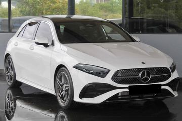 Mercedes Klasa A 220 4-Matic AMG Line
