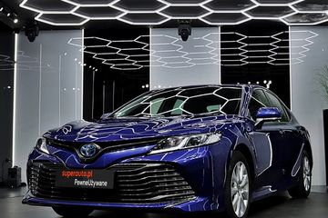 Toyota Camry 2.5 Hybrid Comfort CVT