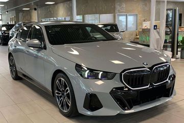 BMW Seria 5 520d xDrive M Sport