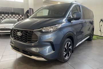 Ford Tourneo Custom 320 L2H1 Active A8 AWD