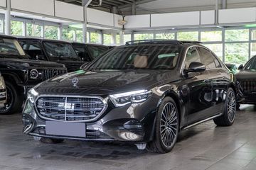 Mercedes Klasa E 200 4-Matic Exclusive