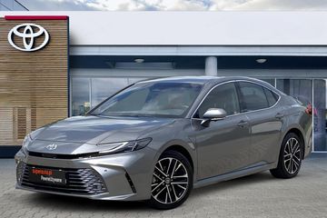 Toyota Camry 2.5 Hybrid Dynamic Force Executive e-CVT