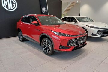 MG HS 1.5T HEV+ Exclusive aut