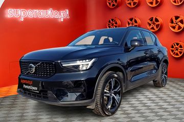 Volvo XC40 B3 Plus Dark