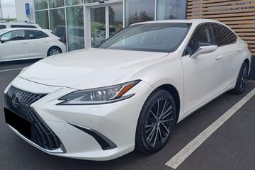 Lexus ES 300h Business Edition 2.5 E-CVT