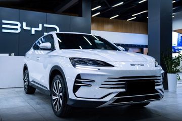 BYD Seal U DM-i  Design AWD