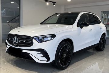 Mercedes GLC 200 4-Matic AMG Line