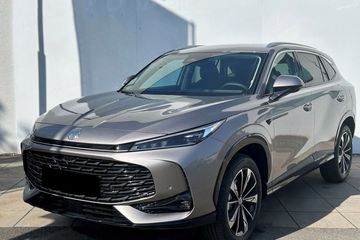 MG HS 1.5T HEV+ Exclusive aut