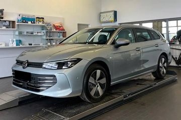 Volkswagen Passat Business Plus 1.5 TSI eHybrid PHEV DSG