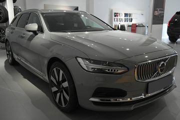 Volvo V90 T6 AWD Plug-In Hybrid Plus Bright