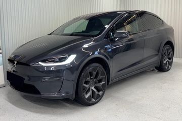 Tesla Model X AWD