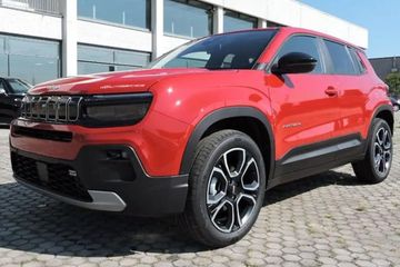 Jeep Avenger Summit 1.2 mHEV aut