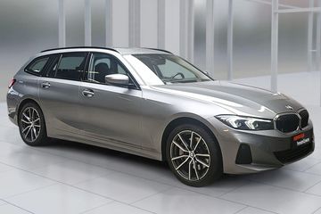 BMW Seria 3 330i xDrive sport-aut