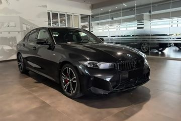 BMW Seria 3 320i xDrive M Sport