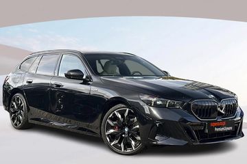 BMW Seria 5 Touring 520d xDrive M Sport