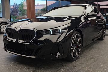 BMW Seria 5 520d xDrive M Sport